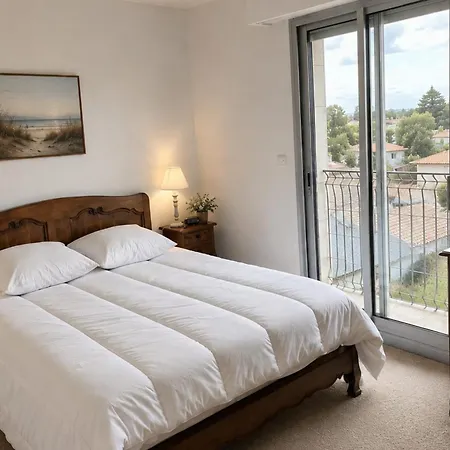 Daire Sea & Pines With Terrace *
